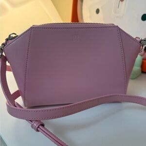 Givenchy Calfskin Antigona XS Baby Pink